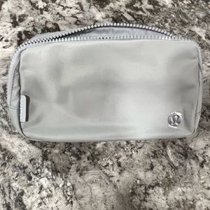 Lululemon Belt Bag Silver Drop/White - image 1